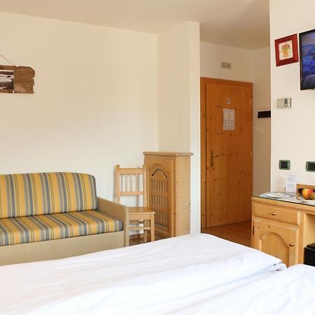 Hotel "La Suisse" Livigno Eksteriør bilde