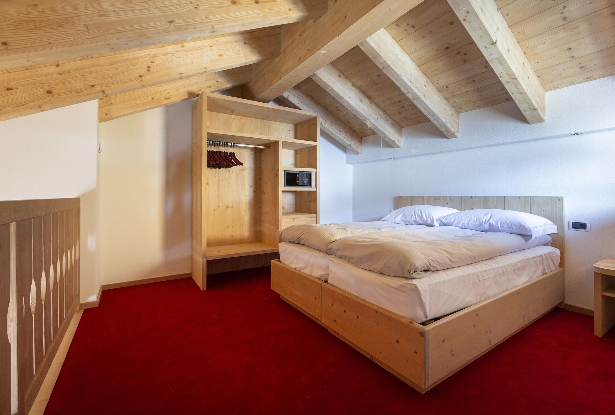 Hotel "La Suisse" Livigno Eksteriør bilde