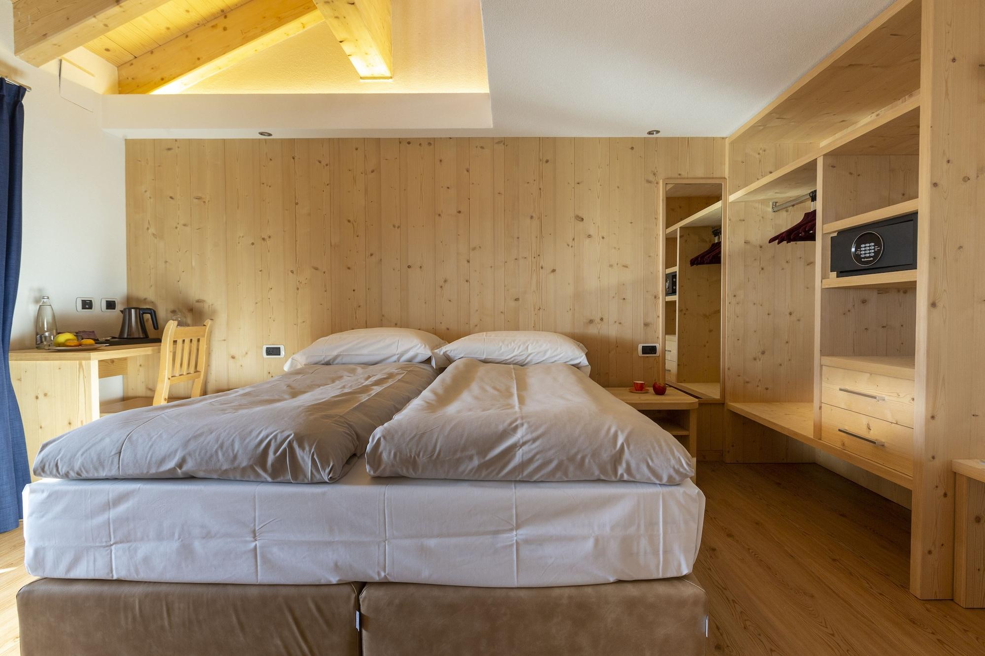 Hotel "La Suisse" Livigno Eksteriør bilde