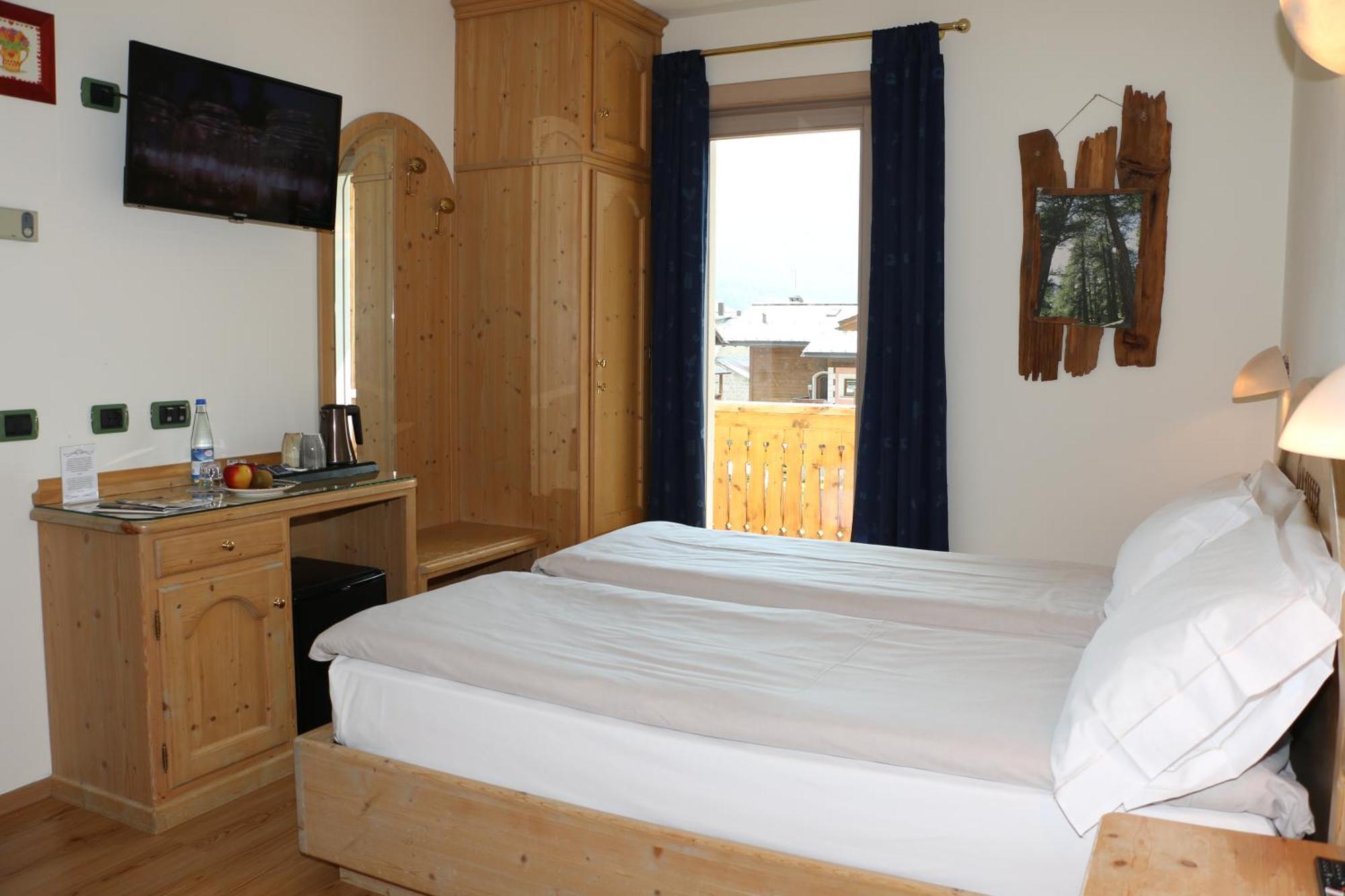 Hotel "La Suisse" Livigno Eksteriør bilde