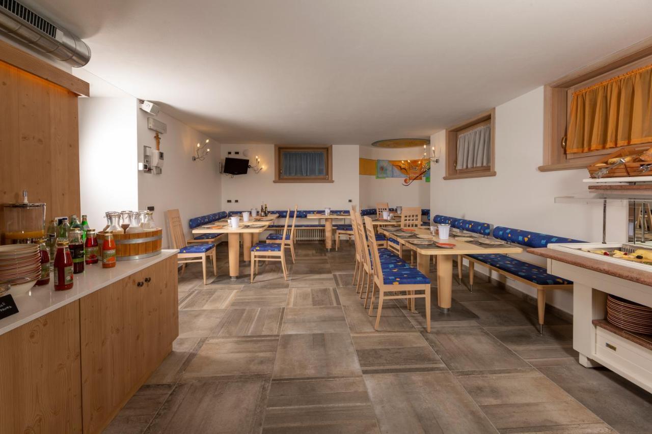 Hotel "La Suisse" Livigno Eksteriør bilde