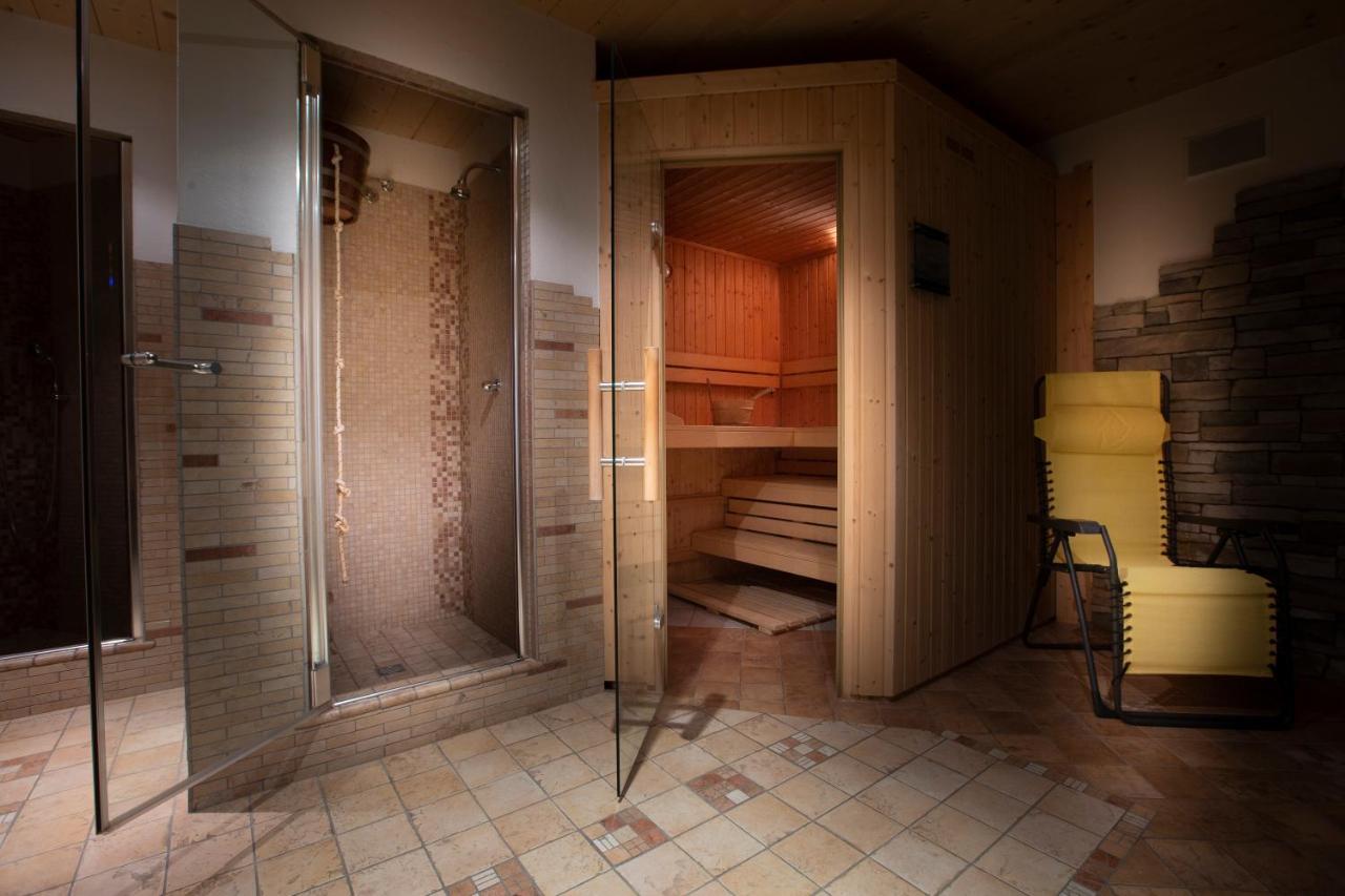 Hotel "La Suisse" Livigno Eksteriør bilde